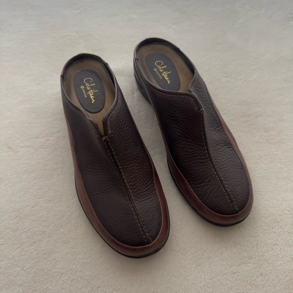 Vintage Women’s Cole Haan Brown Leather Slip-On Shoes